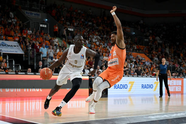 成为本赛季 成为本赛季