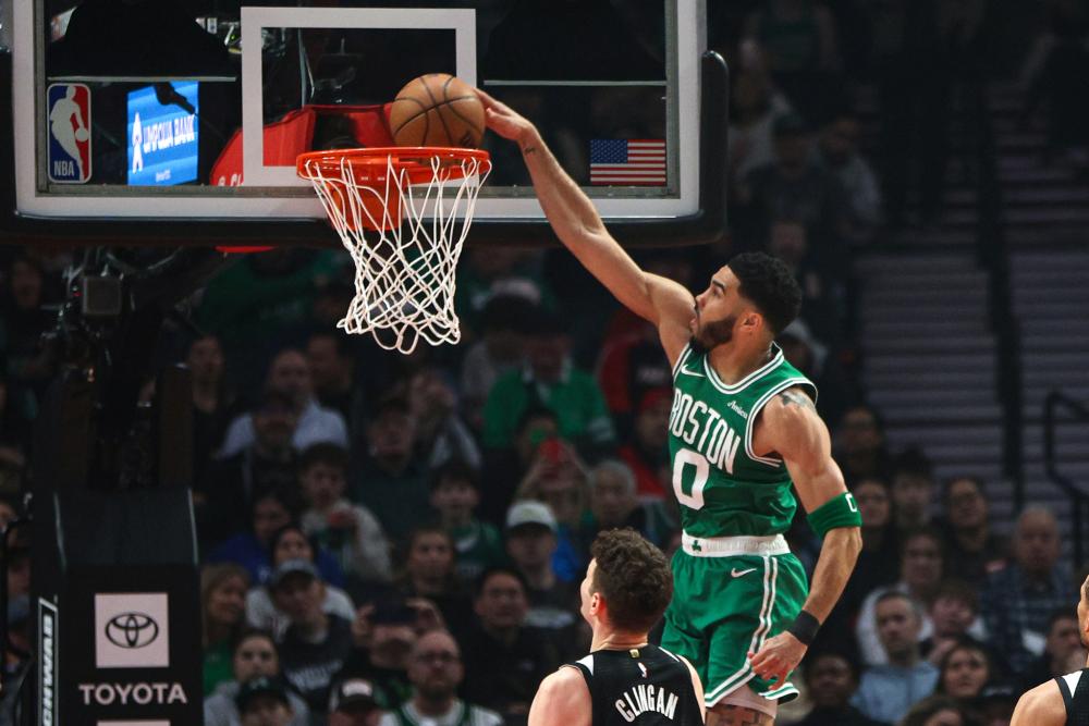 在这片绿茵 在这片绿茵