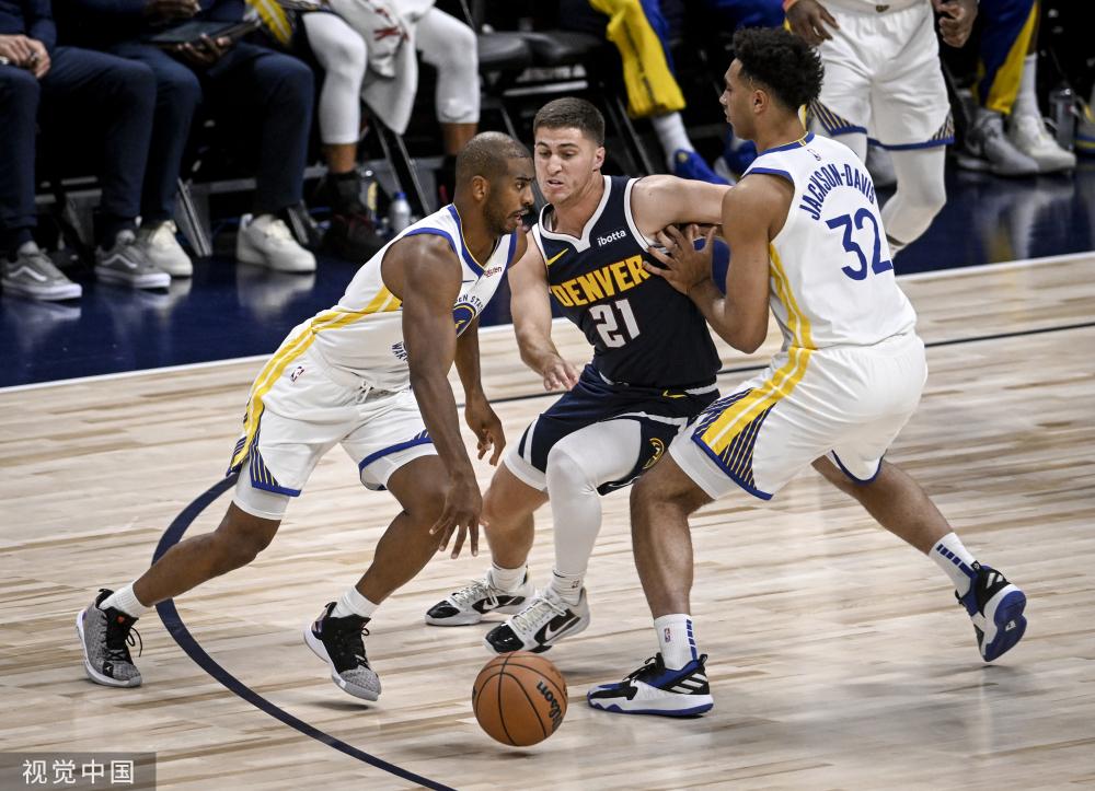 他在场均篮 他在场均篮